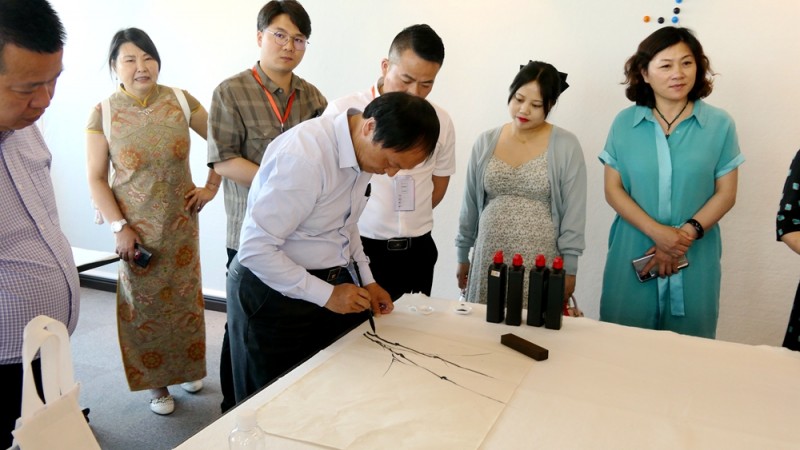 《建黨百年世界華人書畫大典》在上海啟動